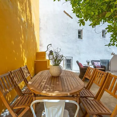 Апартаменти Bright & Spacious With Orange Tree Patio, By Timecooler *